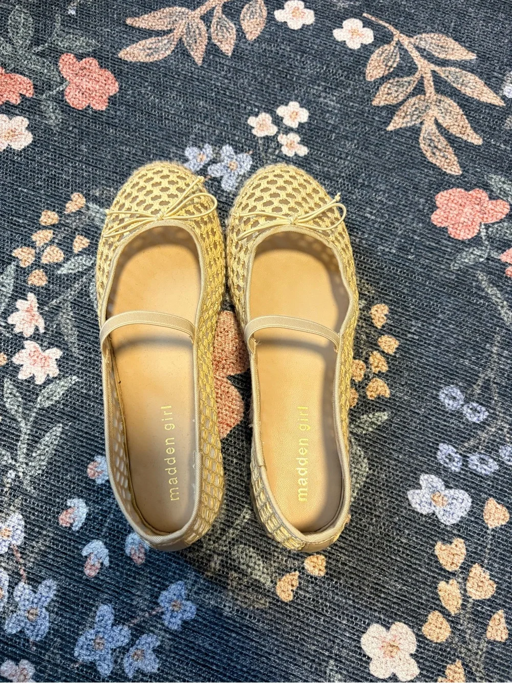 Madden Girl beige woven